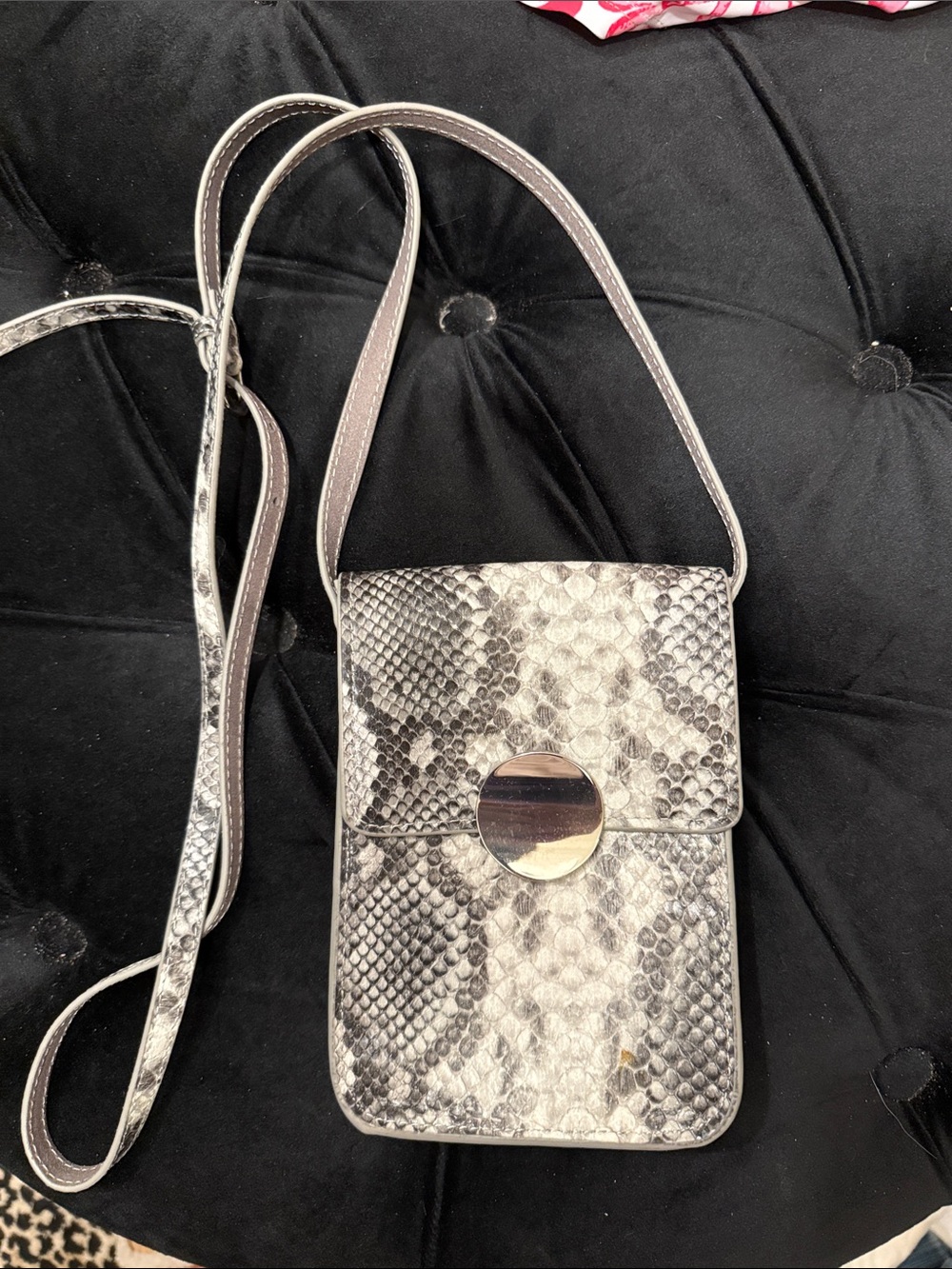 Snake-Print Crossbody Phone Bag in Gray